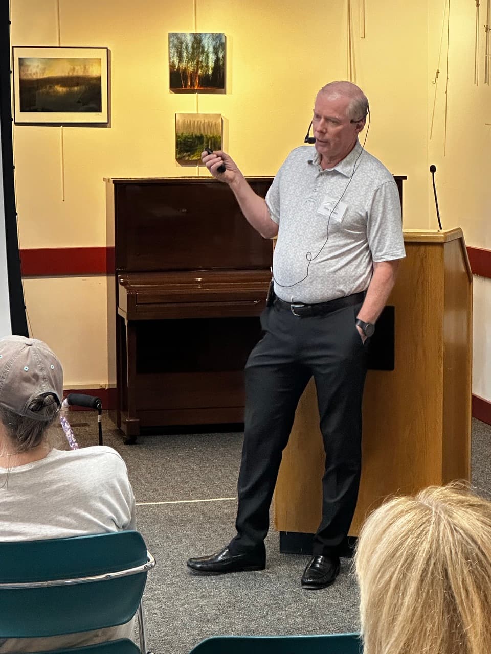 John Londa speaking to attendees at the Community Solar talk